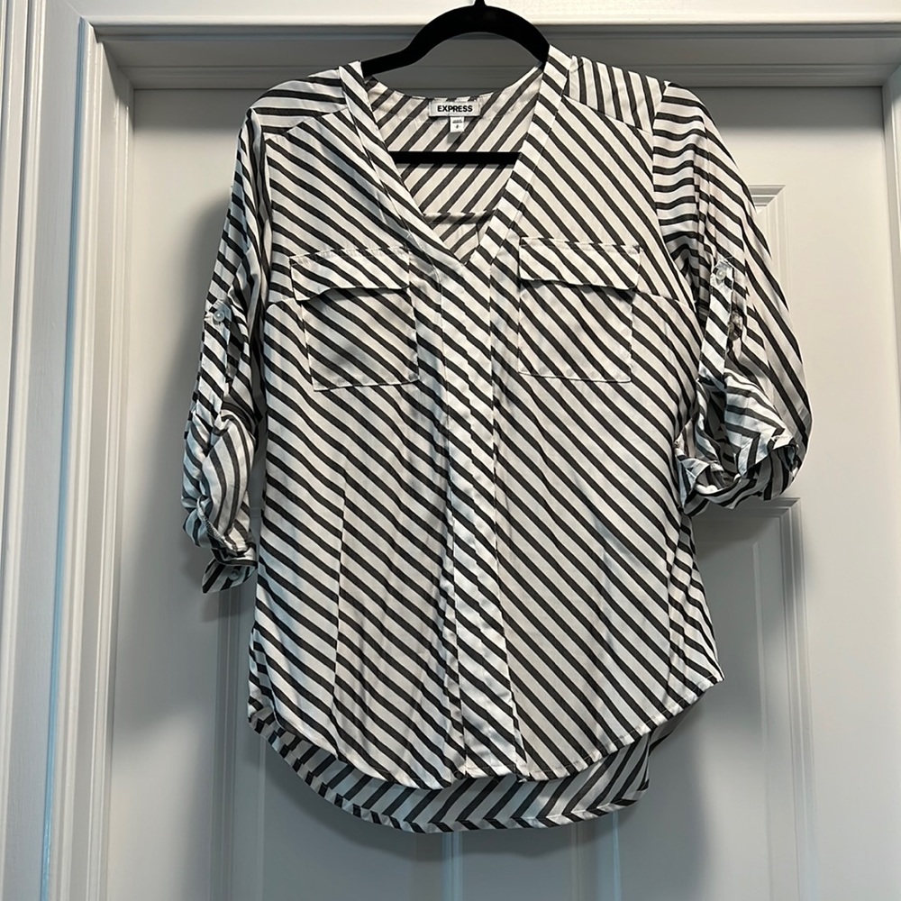 Express roll up sleeves